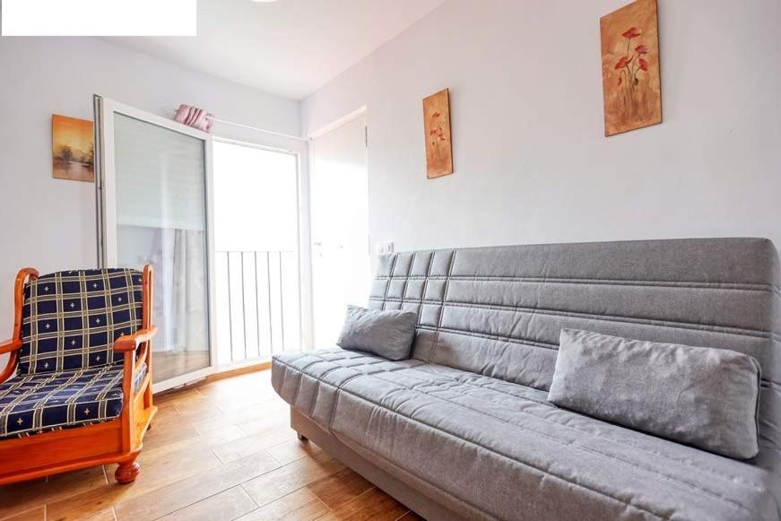 הוילה קוניל דה לה פרונטרה Casa Gardenia A 200M Playa Solo Familias מראה חיצוני תמונה