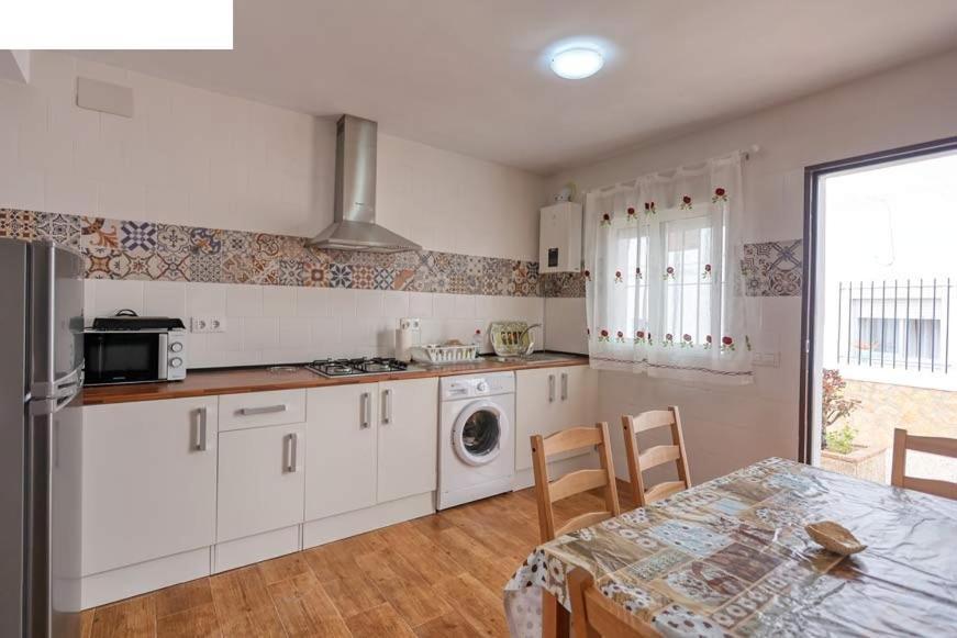 הוילה קוניל דה לה פרונטרה Casa Gardenia A 200M Playa Solo Familias מראה חיצוני תמונה